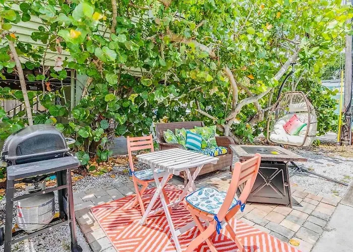 Сasa de vacaciones Indian Rocks Beach, Steps To Ocean, Renovated *